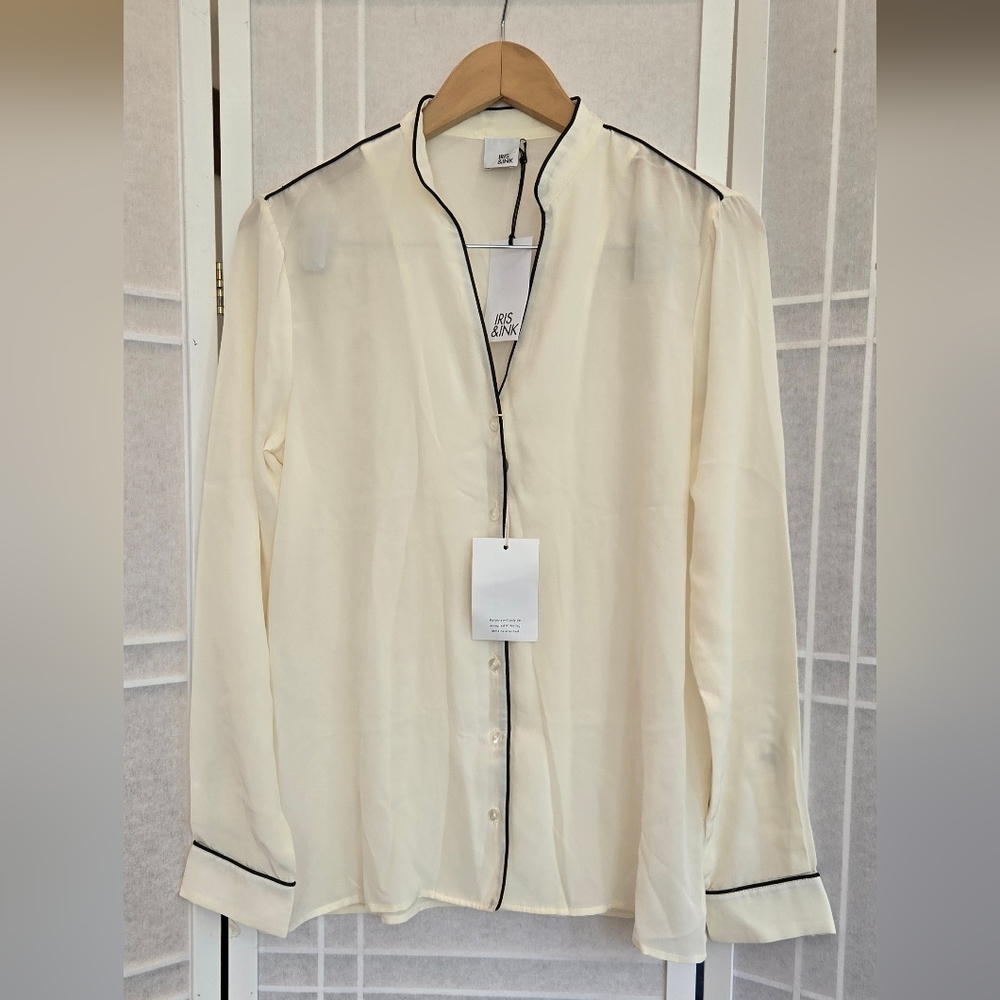 Cream Blouse with Mandarin Collar Buttoned Relaxed Fit 100% Silk